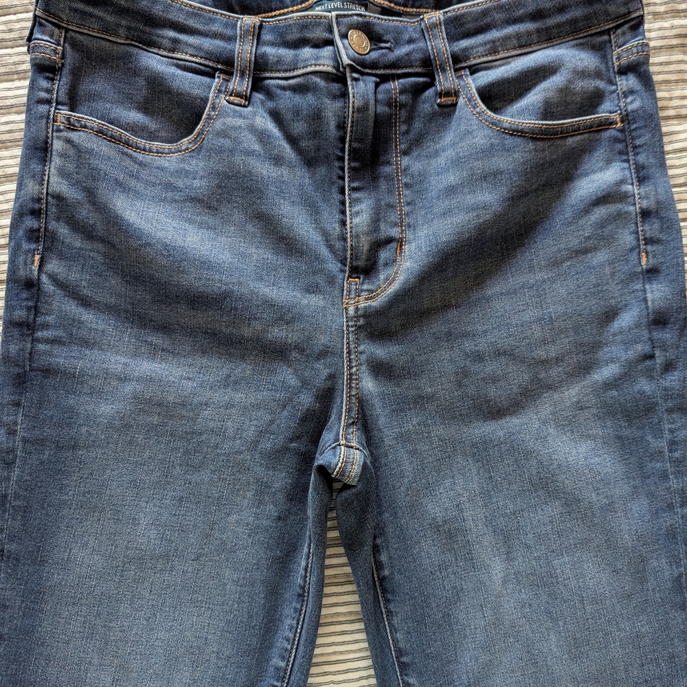 American Eagle High-Rise jegging